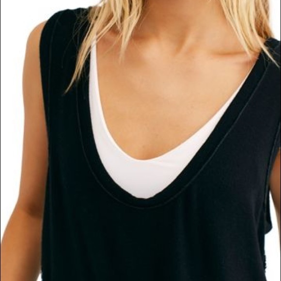 SOLD FREE PEOPLE Take the Plunge Tank in Black - Picture 4 of 5
